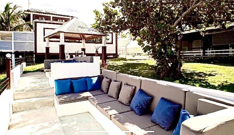 The Sea Cliff Hotel Resort & Spa