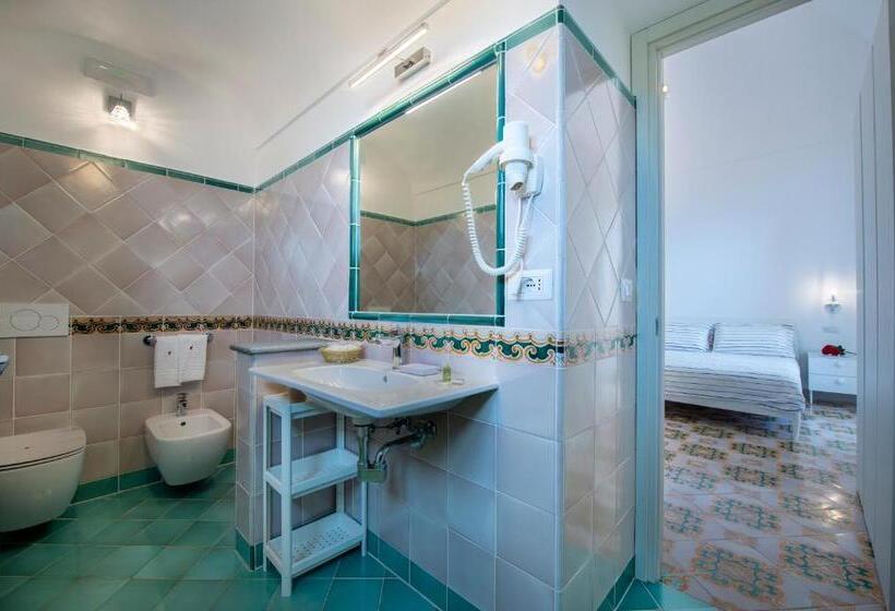 Bed and Breakfast Albadamare Boutique