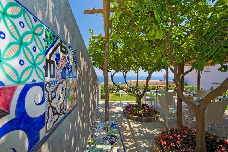 Bed and Breakfast Albadamare Boutique