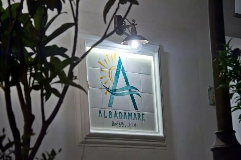 ベッドアンドブレックファースト Albadamare Boutique