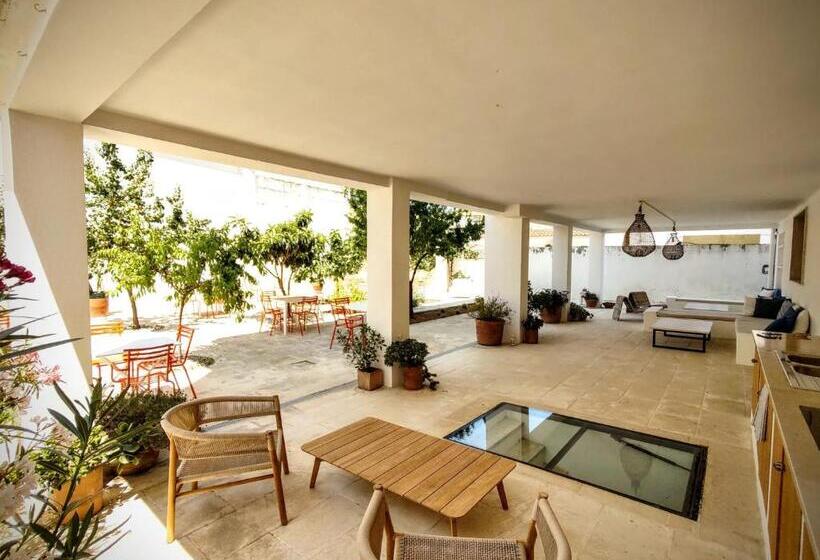 צימר Canneddi Boutique Farm