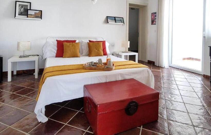 צימר Canneddi Boutique Farm