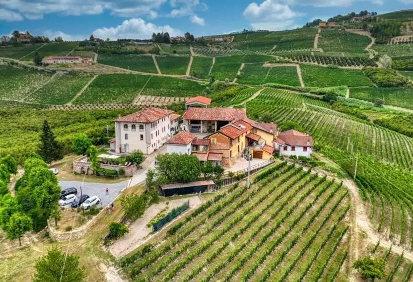 تختخواب و صبحانه Cascina Baresane