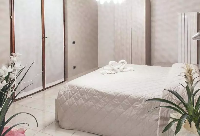 ベッドアンドブレックファースト La Tarantola