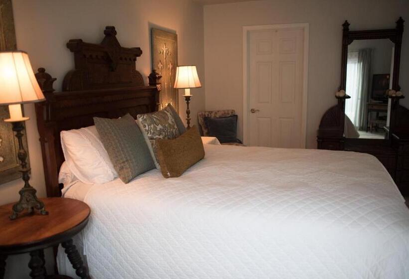 مبيت وإفطار The Inn At White Oak