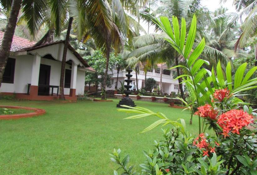 민박 The Malabar Beach Resort