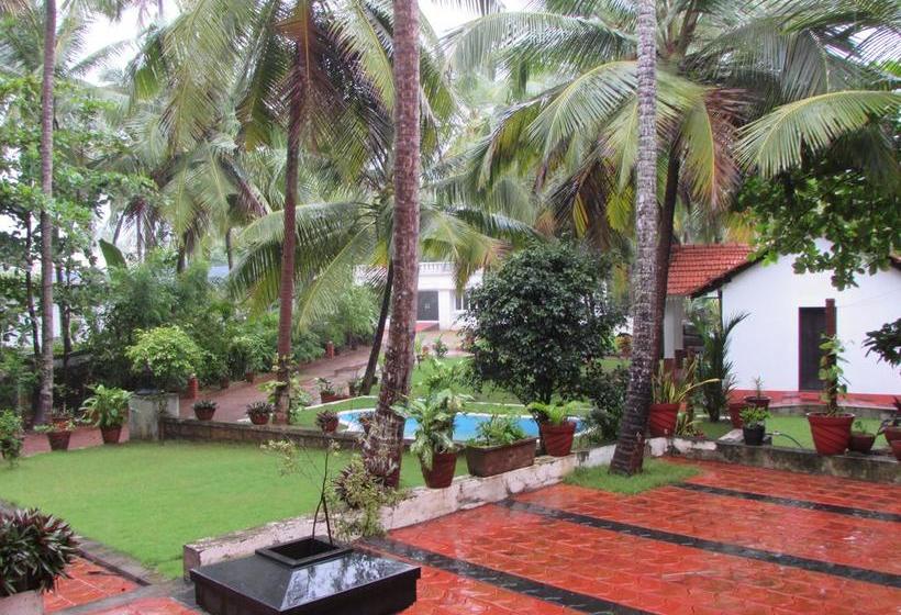 민박 The Malabar Beach Resort