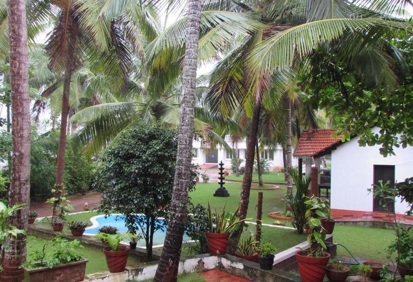 민박 The Malabar Beach Resort