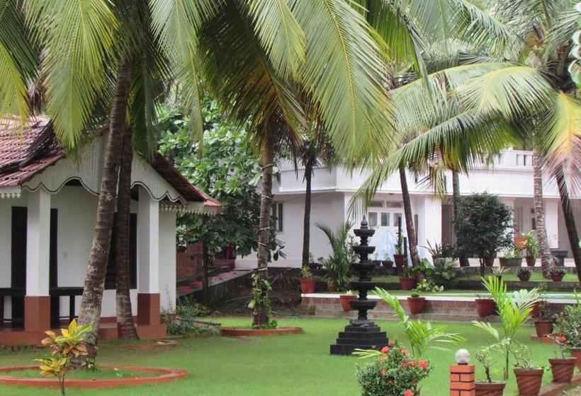 민박 The Malabar Beach Resort