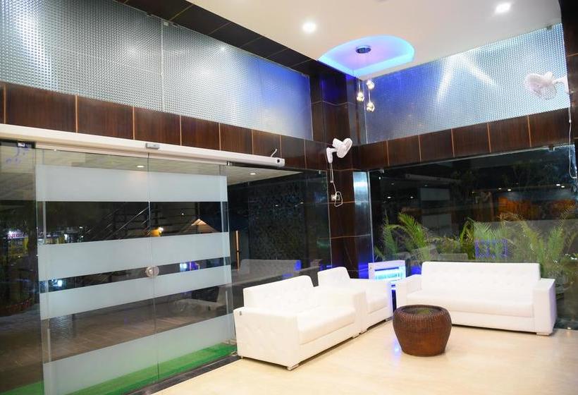 בית מלון כפרי Broadway