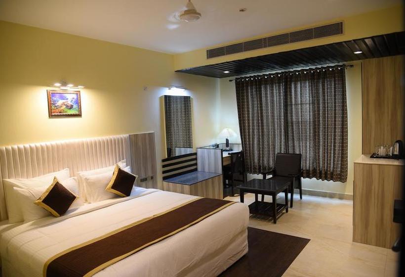 בית מלון כפרי Broadway