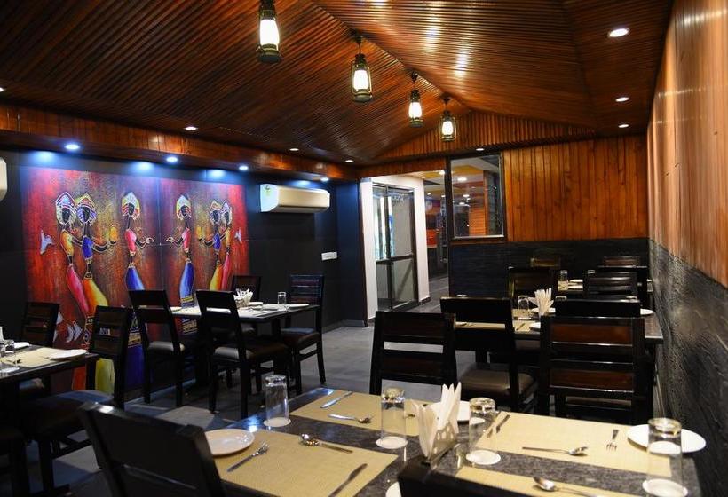 בית מלון כפרי Broadway