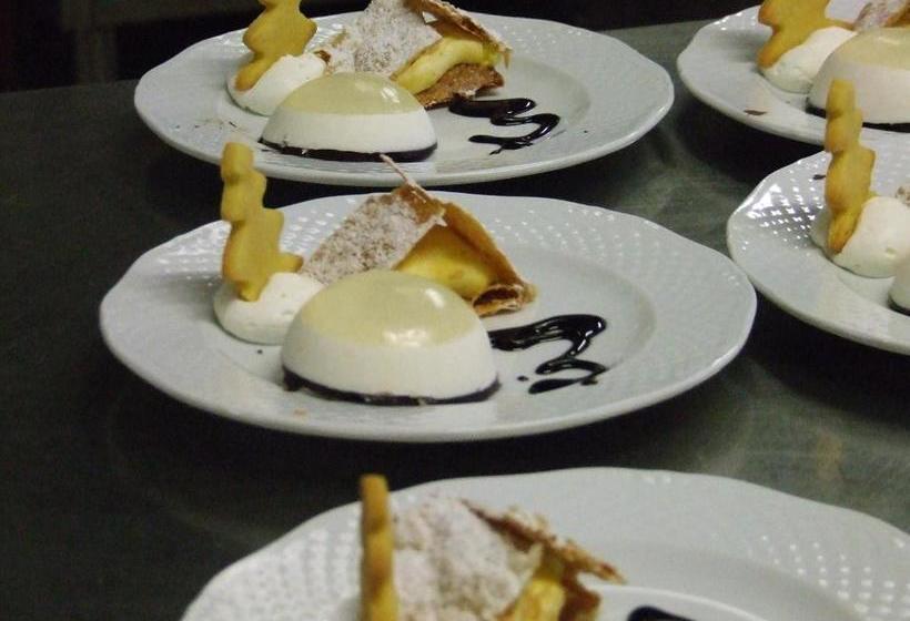 בית מלון כפרי Frizzolan