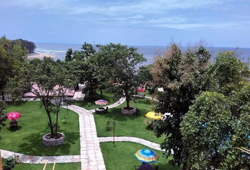 Hotel Hill Rock