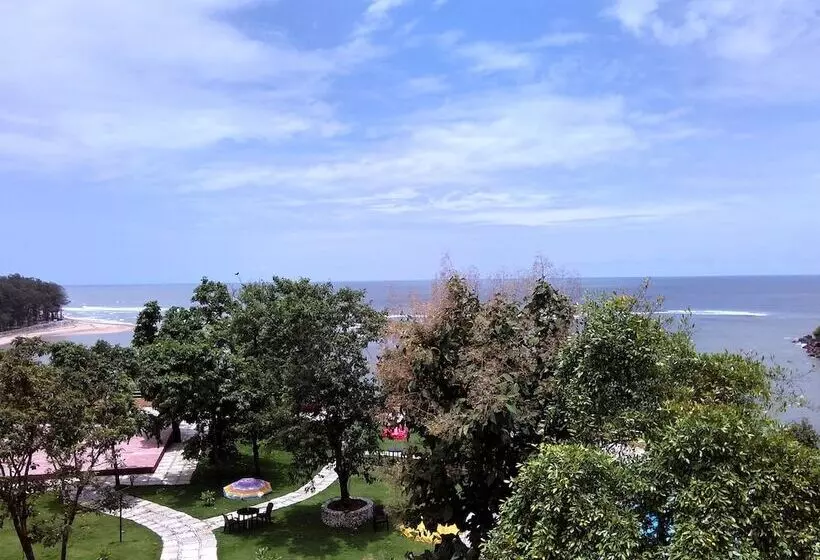 Hotel Hill Rock