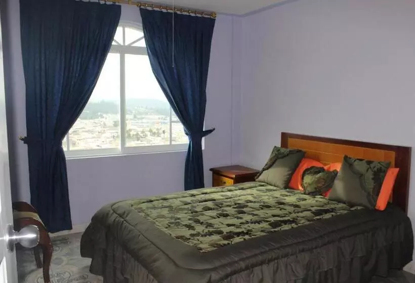 ホテル Hostal Mirador De Otavalo