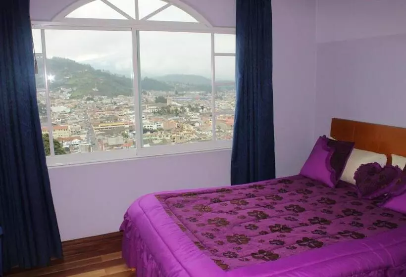 ホテル Hostal Mirador De Otavalo