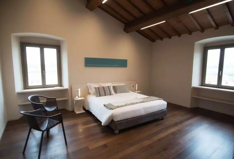 استراحتگاه Pistoia Nursery Campus Agriturismo In Città