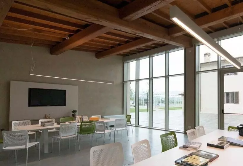 استراحتگاه Pistoia Nursery Campus Agriturismo In Città