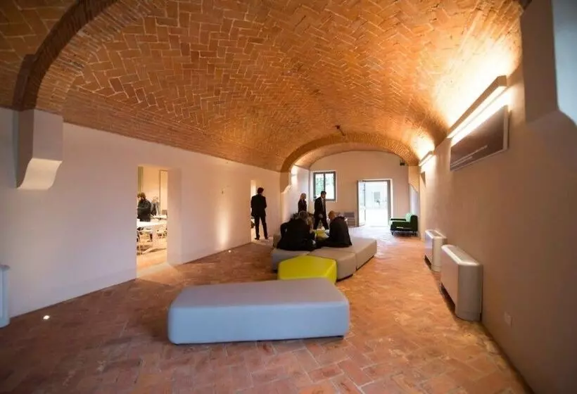 استراحتگاه Pistoia Nursery Campus Agriturismo In Città