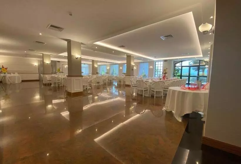 Sunny Palace Hotel Restaurant