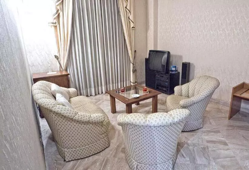 Sunny Palace Hotel Restaurant