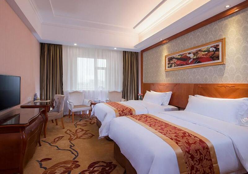 Vienna Hotel Chaoyang High Speed Train Station