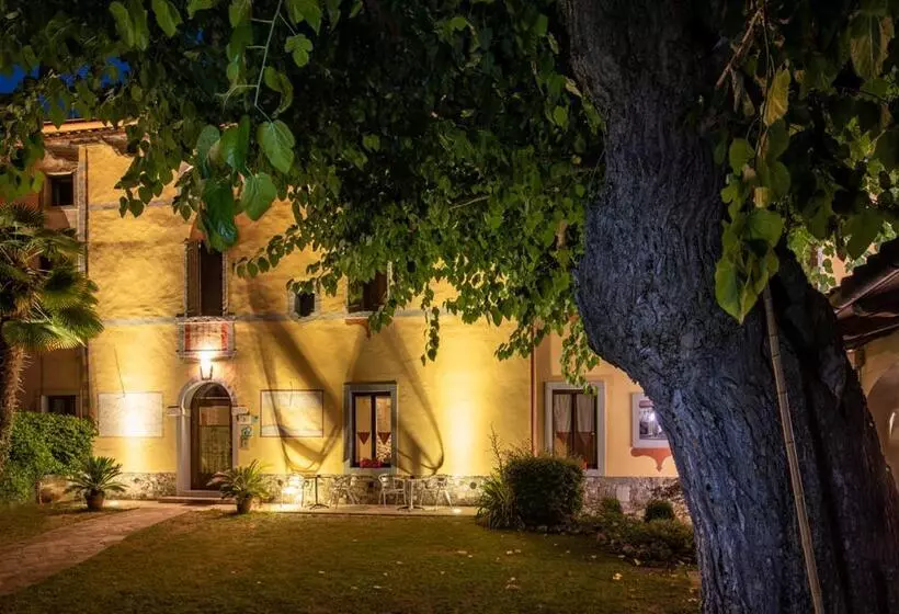 Aamiaismajoitus (B&B) Casa Pellis