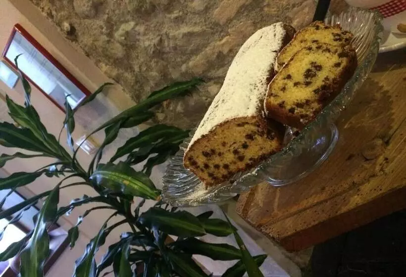 Aamiaismajoitus (B&B) Casa Pellis