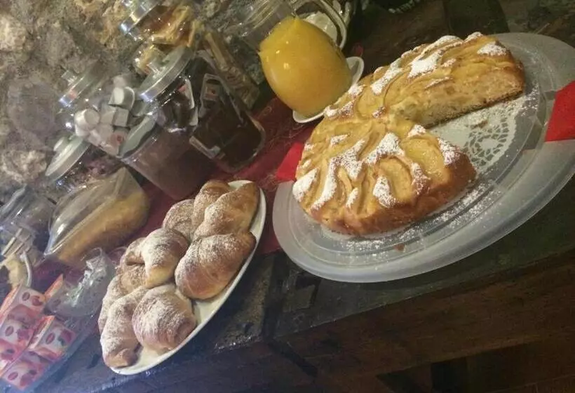 Aamiaismajoitus (B&B) Casa Pellis