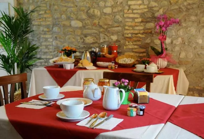 Aamiaismajoitus (B&B) Casa Pellis