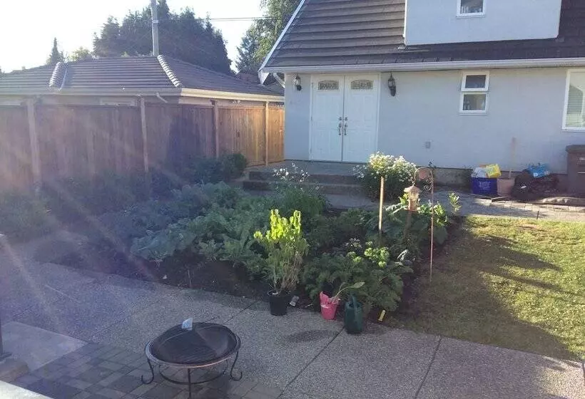 Bed and Breakfast Whitehouse Guesthouse