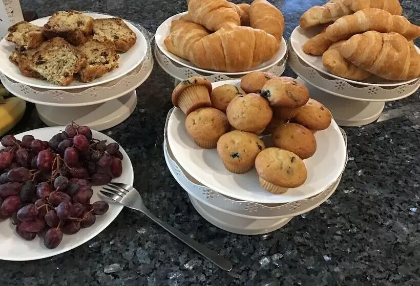 Bed and Breakfast Whitehouse Guesthouse