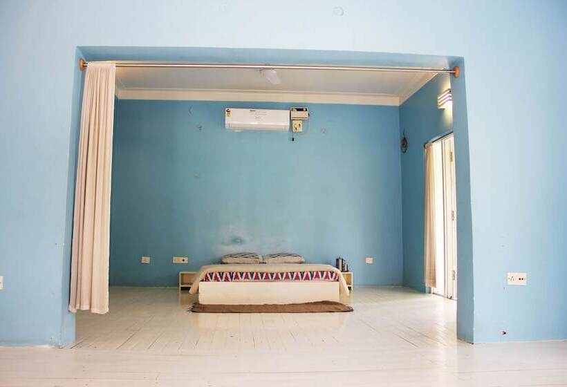 مبيت وإفطار Yogisthaan