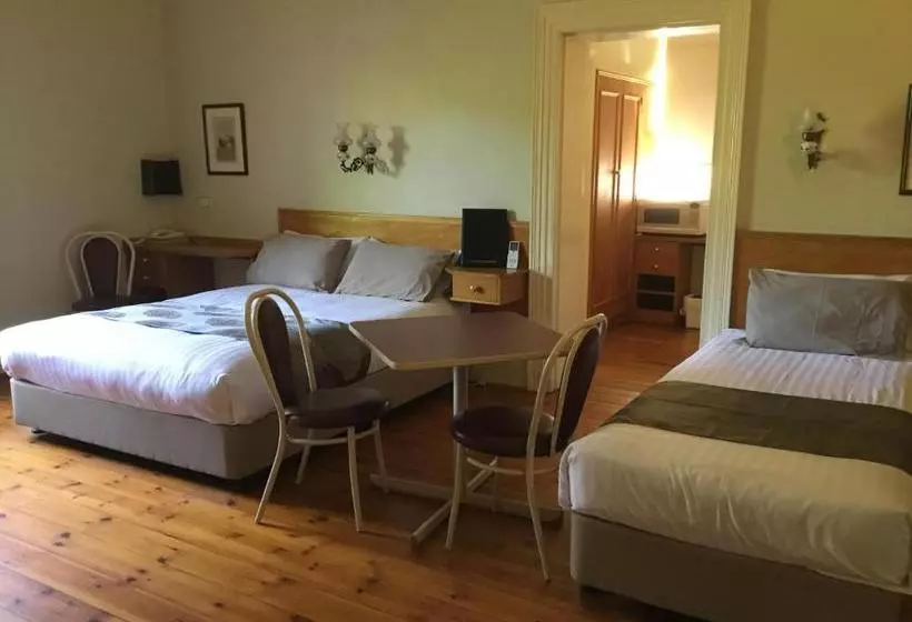 Hotelli Campbell St Lodge