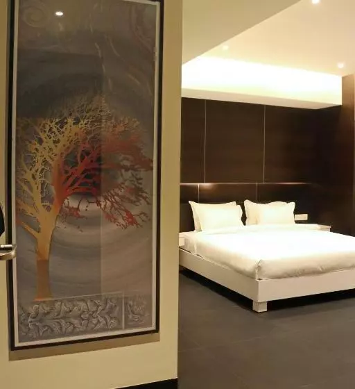 ホテル German Palace Near To Airport