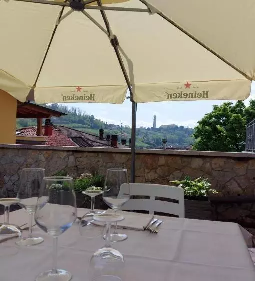 Hotelli Locanda Castagna