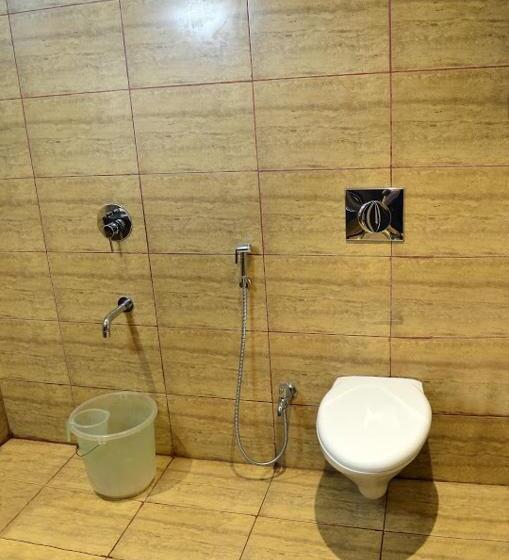 בית מלון כפרי Ranis Grand