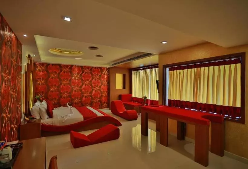 هتل Esha Heritage Inn