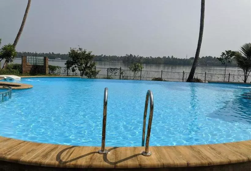 هتل Esha Heritage Inn