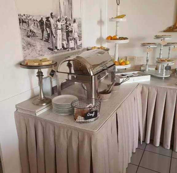 هتل Villa Esedra