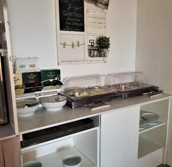هتل Villa Esedra