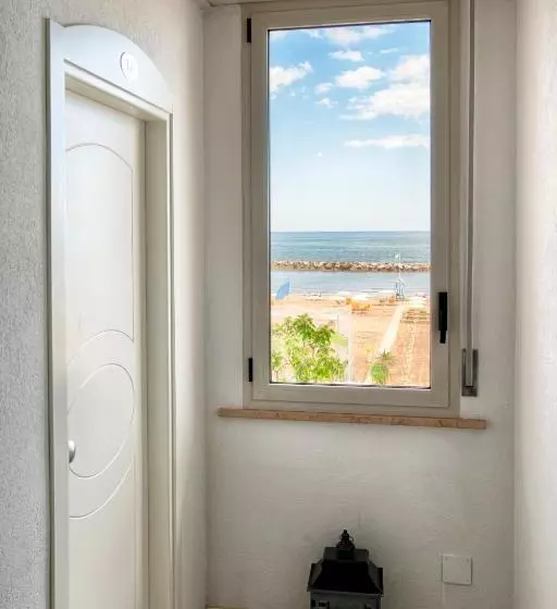 هتل Villa Esedra