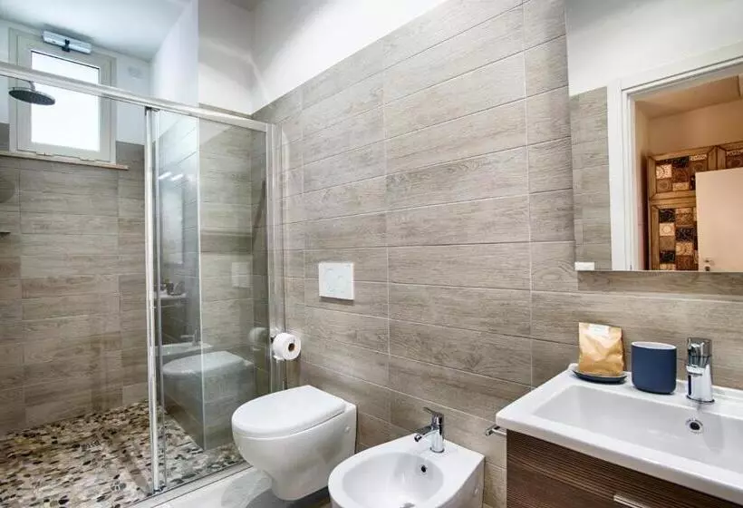 هتل Villa Esedra