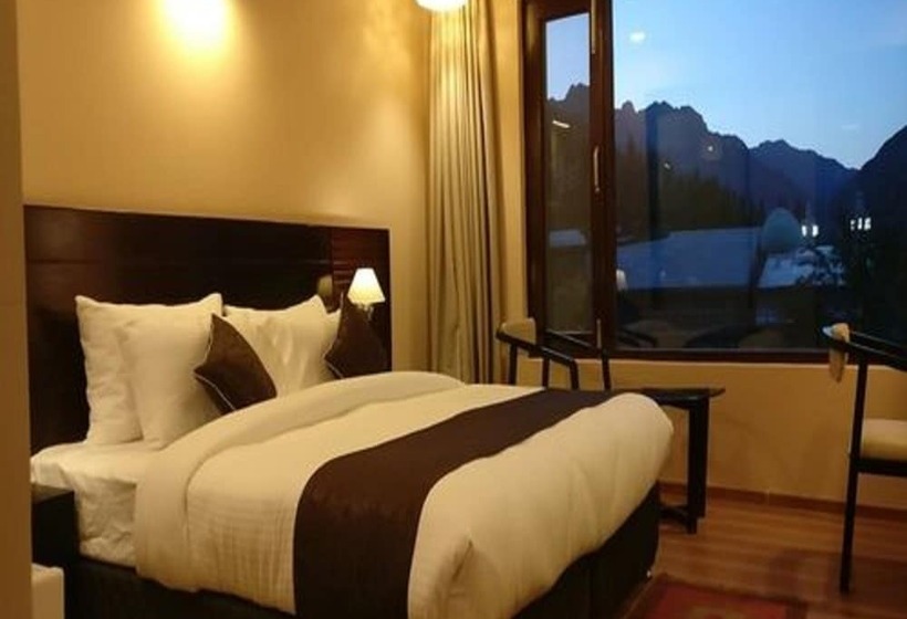 Resort The Kargil