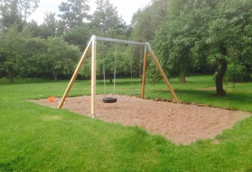 Retkeilymaja Rosenfors Herrgård