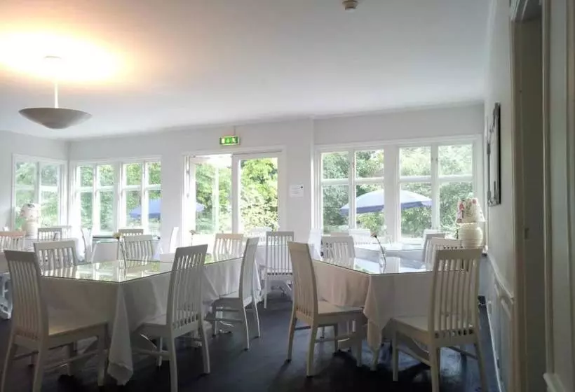 Retkeilymaja Rosenfors Herrgård