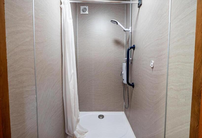 Yha Eden Project   Hostel