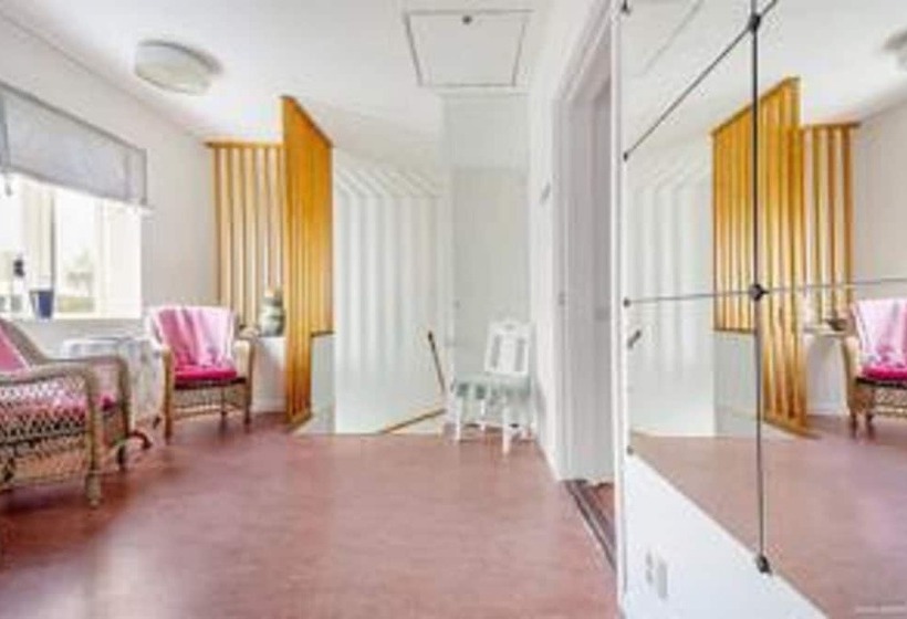 Furudals Vandrarhem Och Sjöcamping