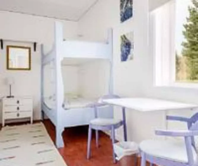 Furudals Vandrarhem Och Sjöcamping